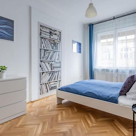 Home Away From Home In The Center Budapest Extérieur photo