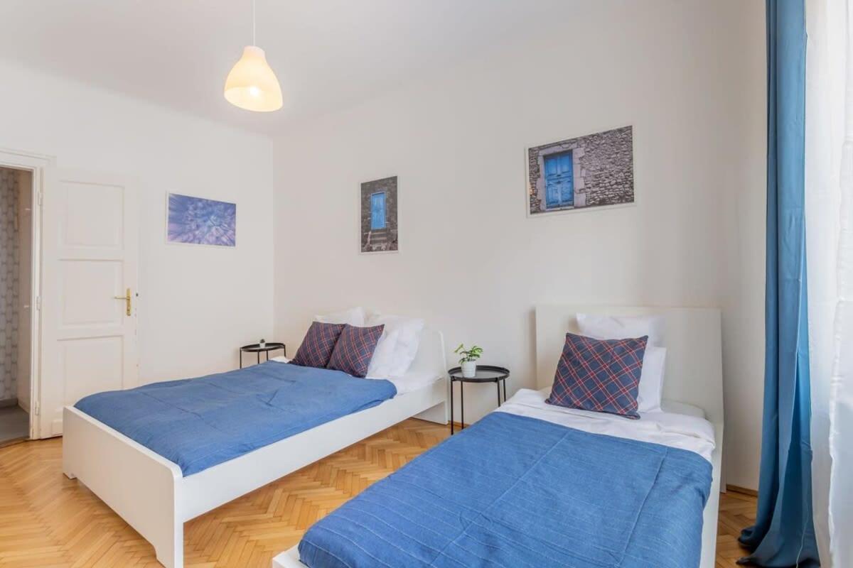 Home Away From Home In The Center Budapest Extérieur photo