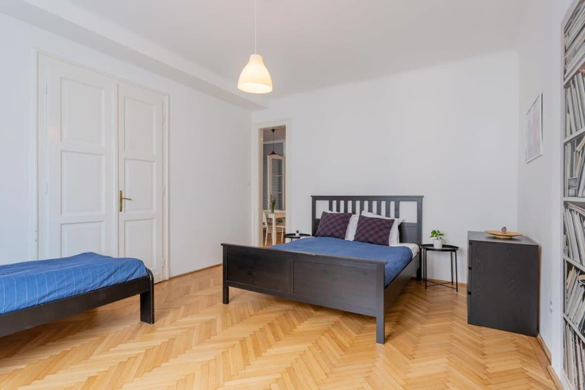 Home Away From Home In The Center Budapest Extérieur photo