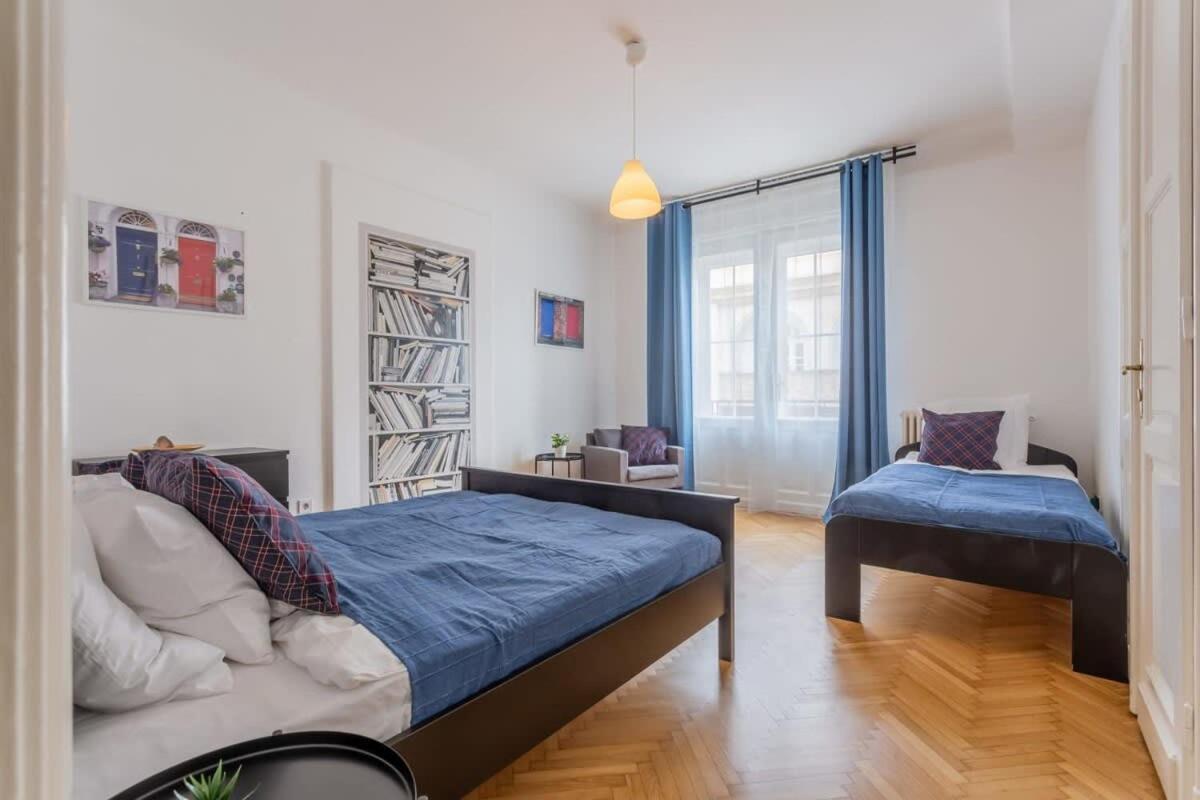 Home Away From Home In The Center Budapest Extérieur photo