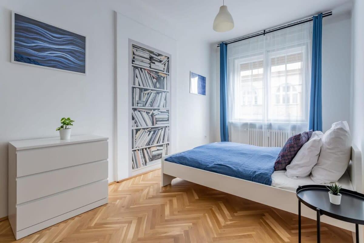 Home Away From Home In The Center Budapest Extérieur photo