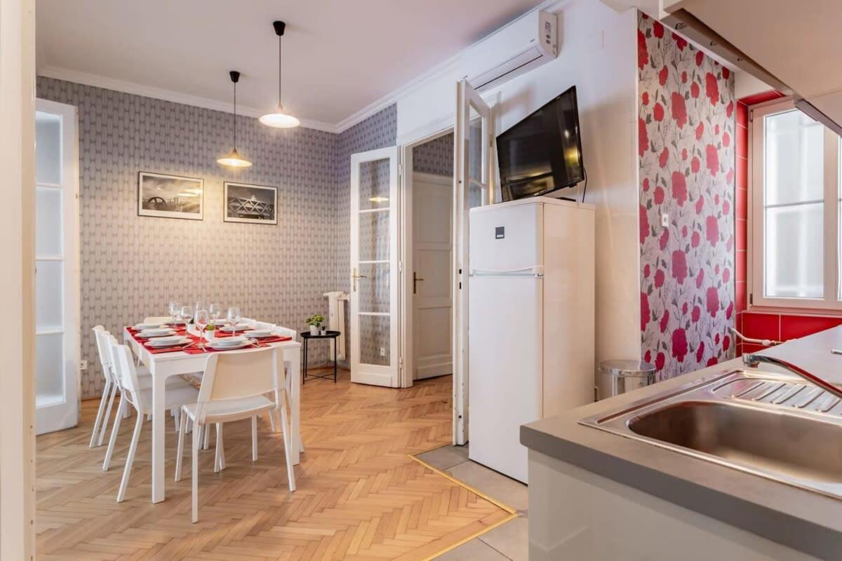 Home Away From Home In The Center Budapest Extérieur photo
