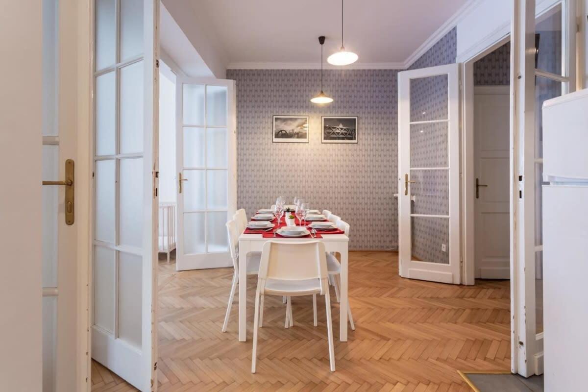 Home Away From Home In The Center Budapest Extérieur photo